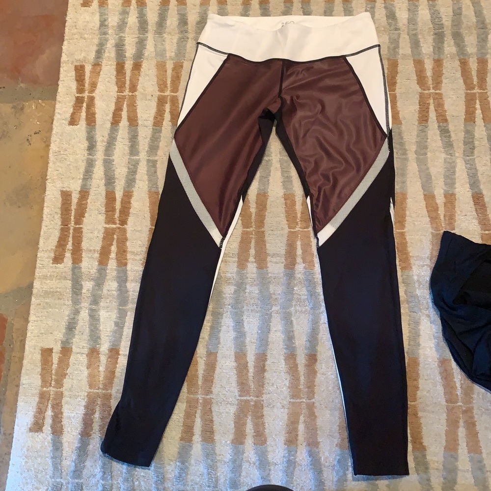 SPLIT 59 new leggings